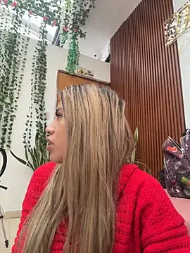 Kimmiebellarie online show from 06/30/26, 01:44