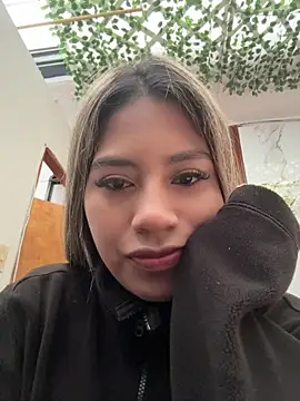 Kimmiebellarie online show from 06/06/26, 12:10