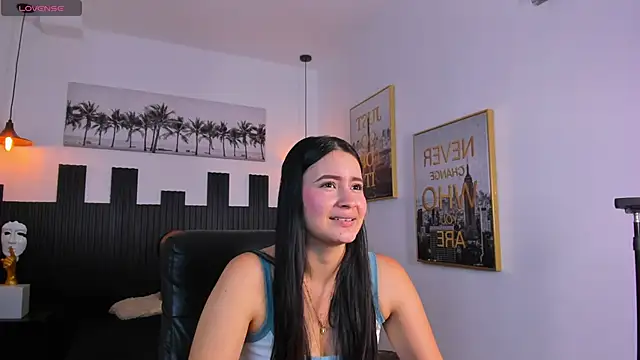 rosaleia  online show from 04/14/26, 08:03