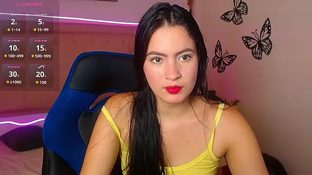 rosaleia  online show from 05/28/26, 03:58