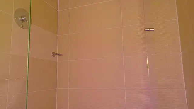 Snapshot of AmbarRossi chatting on 05/11/26, 06:16 AmbarRossi online show from 05/11/26, 06:16
