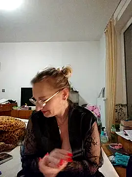 Blond lady czech online show from 04/23/26, 08:21