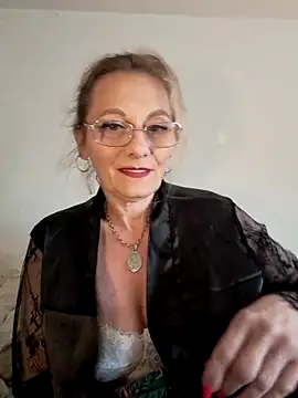 Blond lady czech online show from 04/21/26, 12:45
