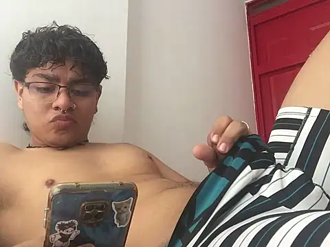 xhecho uzumaki online show from 05/26/26, 03:54