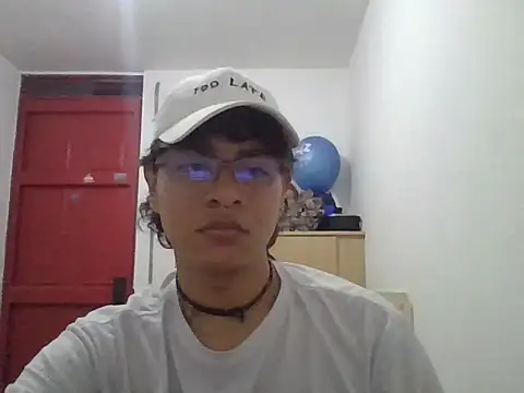 xhecho uzumaki online show from 05/09/26, 05:11