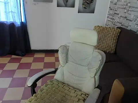 sebas jusa online show from 05/09/26, 01:14