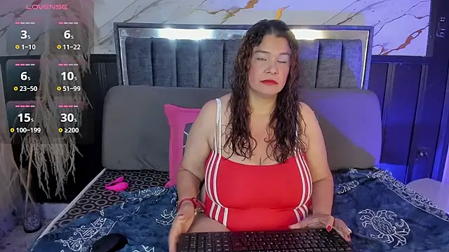 Lady LUCY69 online show from 04/16/26, 12:39