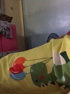 Snapshot of sexyPinay2026 chatting on 04/14/26, 01:43 sexyPinay2026 online show from 04/14/26, 01:43