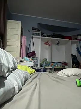 Snapshot of sexyPinay2026 chatting on 04/13/26, 12:42 sexyPinay2026 online show from 04/13/26, 12:42