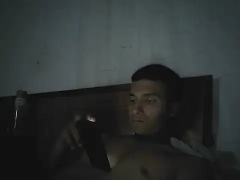 Me1L4Zqu1 online show from 06/26/26, 10:48