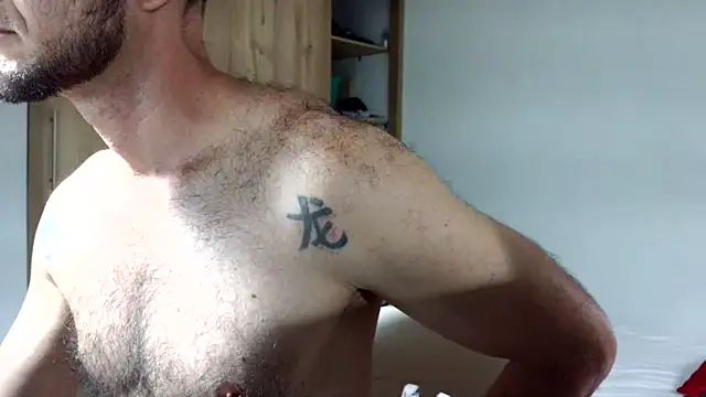 andrew 1520 online show from 12/16/25, 09:19