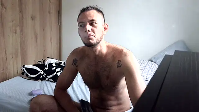 Snapshot of andrew_1520 chatting on 03/03/26, 10:39 andrew 1520 online show from 03/03/26, 10:39