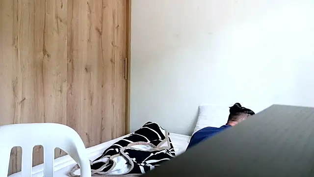 andrew 1520 online show from 01/14/26, 07:06