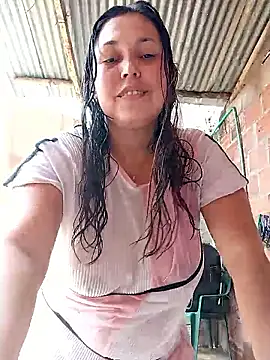 Snapshot of dirtysexibailarina35 chatting on 05/11/26, 05:32 dirtysexibailarina35 online show from 05/11/26, 05:32