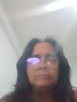 Snapshot of PienCanela chatting on 05/27/26, 11:06 PienCanela online show from 05/27/26, 11:06