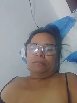 Snapshot of PienCanela chatting on 06/15/26, 11:10 PienCanela online show from 06/15/26, 11:10