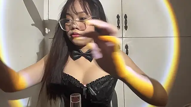 Snapshot of MarianRIveraHermosa chatting on 04/13/26, 03:10 MarianRIveraHermosa online show from 04/13/26, 03:10