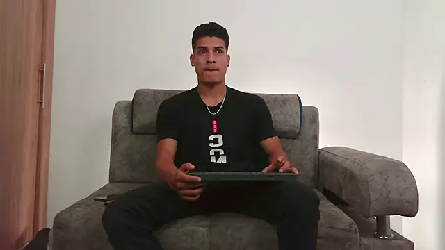 steven muller online show from 04/20/26, 06:16