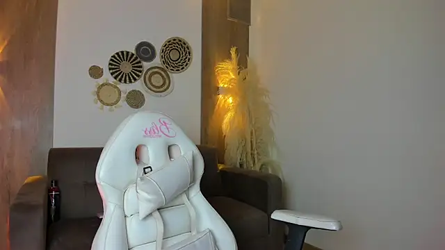 Snapshot of Flor_pink chatting on 07/09/26, 04:02 Flor pink online show from 07/09/26, 04:02