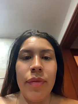 Iam-sophia27 online show from 07/02/26, 11:33