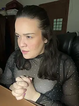 dayanestephany1 online show from 05/11/26, 02:24