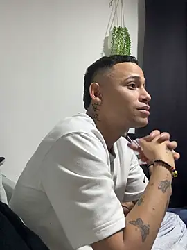 MrDark Fire online show from 05/30/26, 05:14