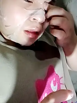 Anne-Rose online show from 04/13/26, 01:09