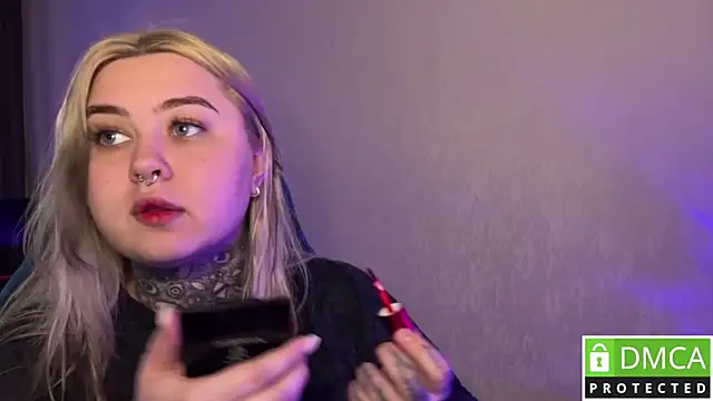 Snapshot of CuteUna chatting on 04/14/26, 09:47 CuteUna online show from 04/14/26, 09:47