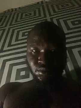 Snapshot of bobkingbige chatting on 04/11/26, 05:04 bobkingbige online show from 04/11/26, 05:04