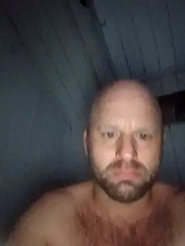 awagner1983 online show from 04/30/26, 07:37