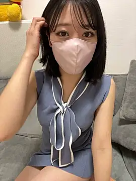 Snapshot of aoi_816 chatting on 04/30/26, 01:07 aoi 816 online show from 04/30/26, 01:07