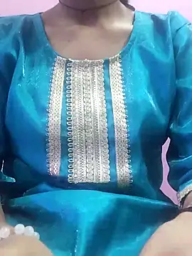 Liviya  225   online show from 04/11/26, 07:05