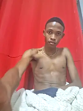 youngAndReckles online show from 04/11/26, 10:46