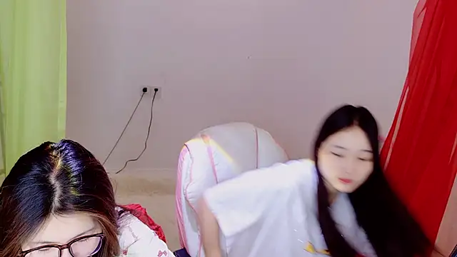 Xiongchumo1120 online show from 05/08/26, 02:15