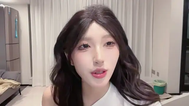 TeaTalk online show from 05/09/26, 01:25