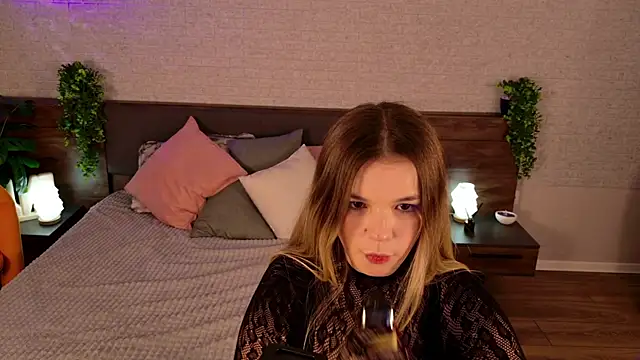 KimEvanss online show from 04/14/26, 11:26