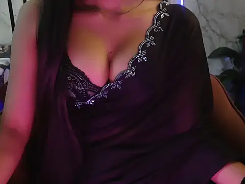shreya    online show from 05/16/26, 05:50
