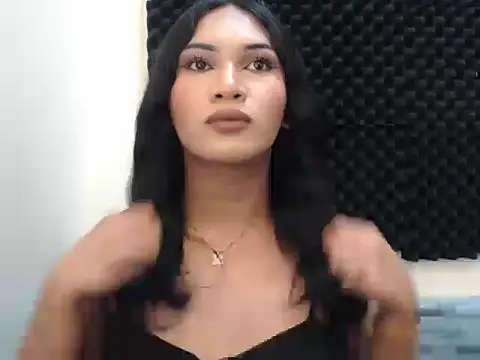 slutty aki online show from 04/24/26, 04:36