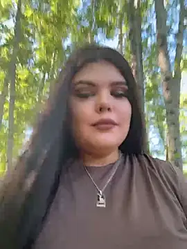 Snapshot of AmeliaBronze chatting on 06/05/26, 02:05 AmeliaBronze online show from 06/05/26, 02:05