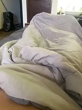 Snapshot of jakeblaze26 chatting on 04/11/26, 02:10 jakeblaze26 online show from 04/11/26, 02:10