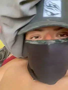 Snapshot of jakeblaze26 chatting on 04/14/26, 05:51 jakeblaze26 online show from 04/14/26, 05:51