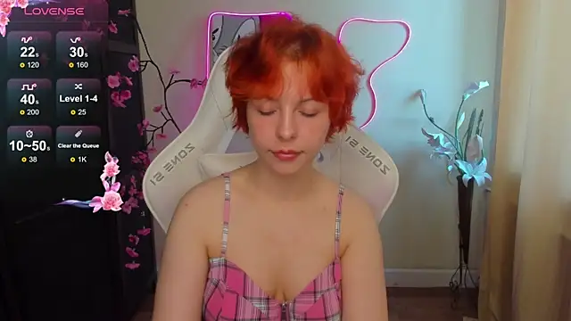 InfernoKitten online show from 06/05/26, 06:52