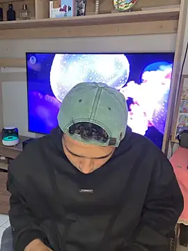 AdrianEmpire online show from 04/13/26, 10:47