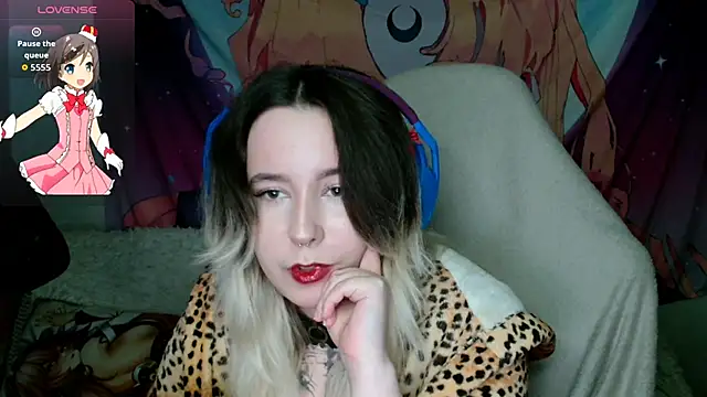 mirabite  online show from 04/13/26, 07:34