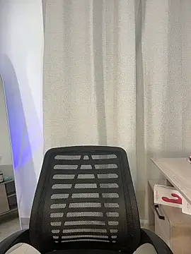 MauraGrayy online show from 06/06/26, 12:16