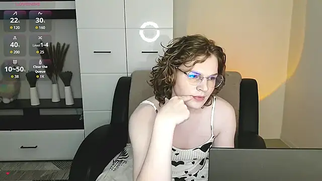 SallySweet  online show from 07/08/26, 08:04