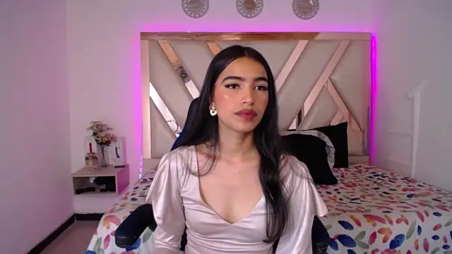 Miaa ferrari1 online show from 06/12/26, 11:52