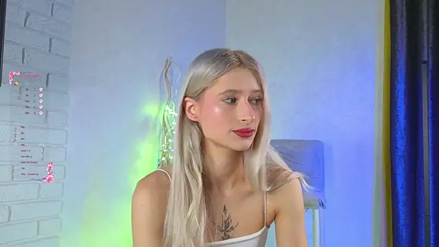 LuxuryBarbie online show from 07/04/26, 07:15