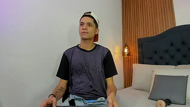 Axel marcus online show from 05/04/26, 07:39
