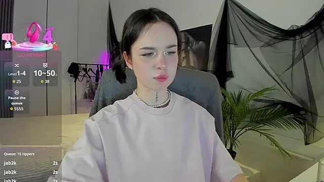 RisoSweet online show from 05/19/26, 01:56